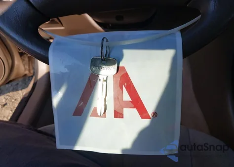 1999 Toyota Camry Le из США, поврежденный, VIN 4T1BG22K0XU524973